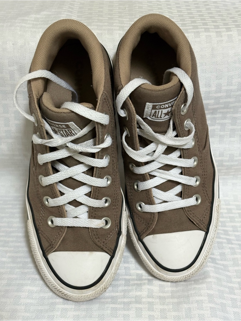 Converse All Star Low-Top Sneakers in Brown